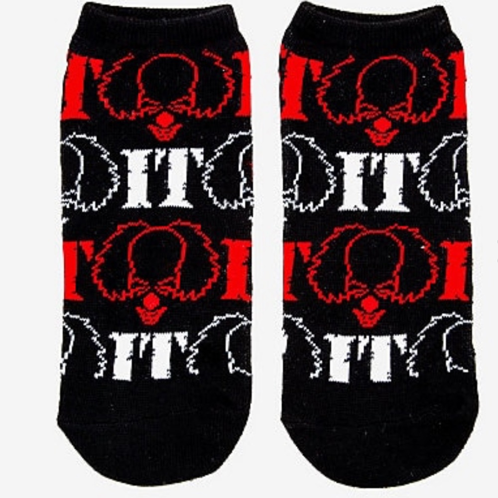 IT PENNYWISE HEAD NO-SHOW SOCKS NWTs